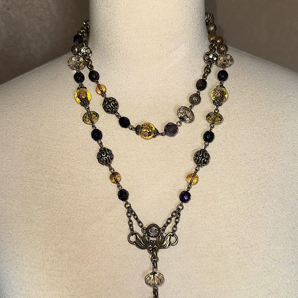 Sweet Romance Baroque Rosary Necklace Vintage-Inspired - Picture 10 of 10